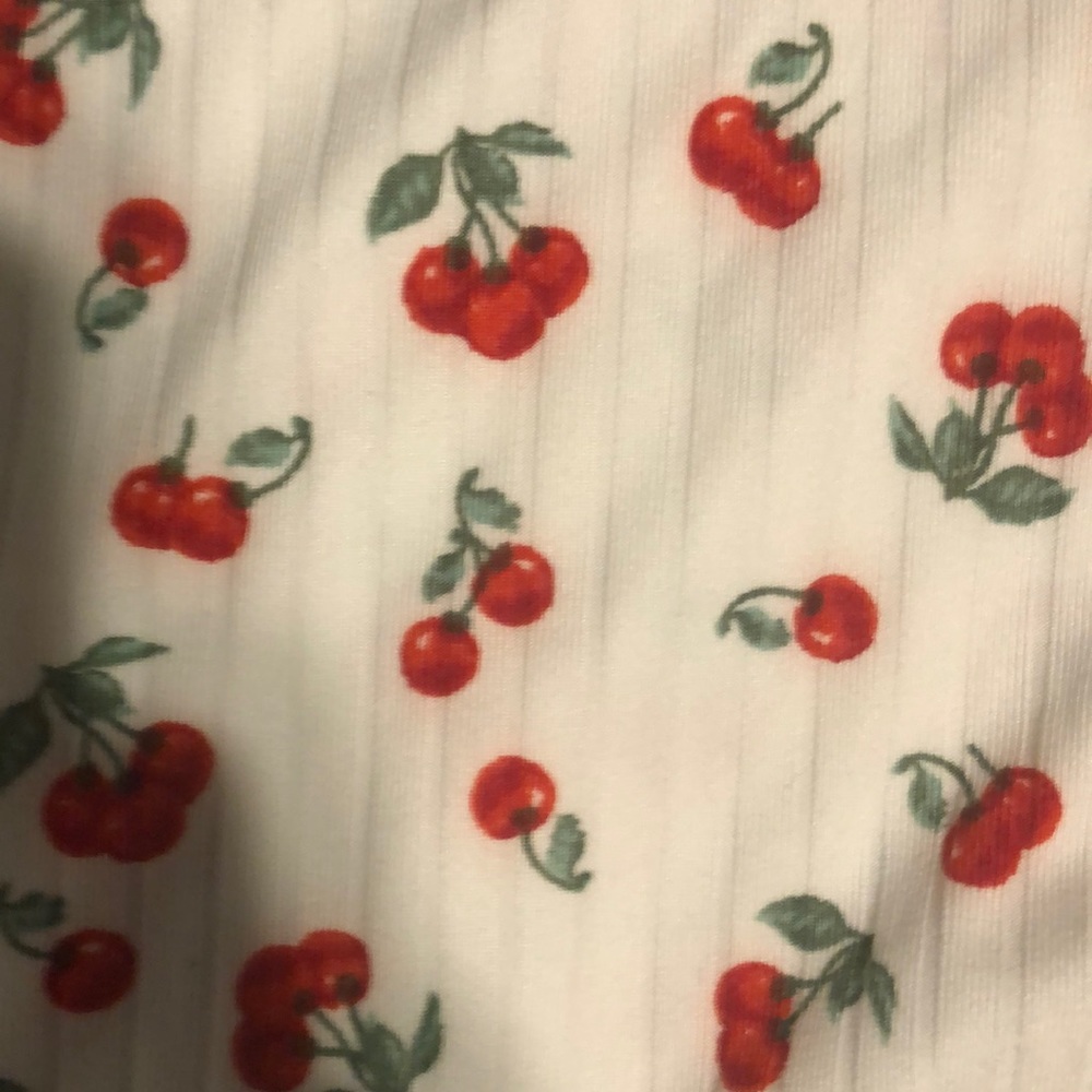 Top - Picture 2 of 3